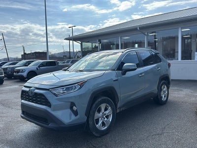 2021 Toyota RAV4 Hybrid XLE