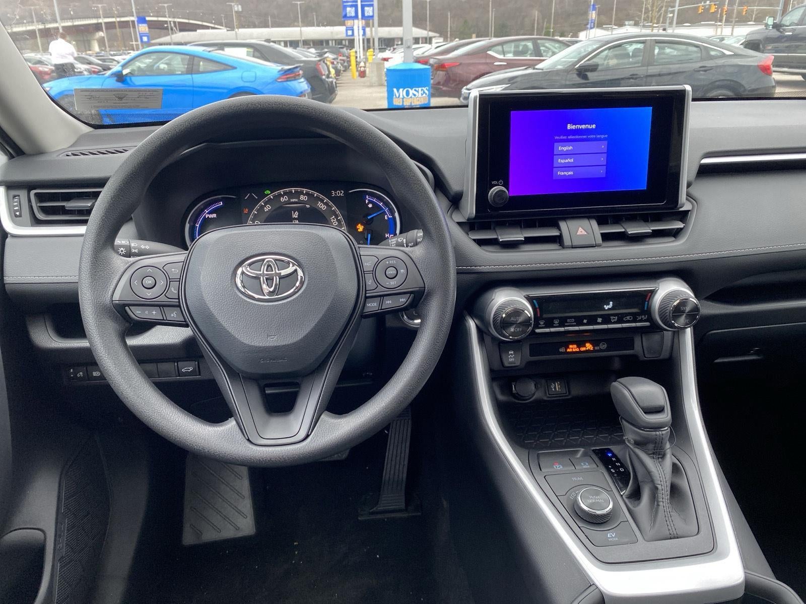 2025 Toyota RAV4 HYBRID XLE AWD