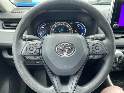 2025 Toyota RAV4 HYBRID XLE AWD