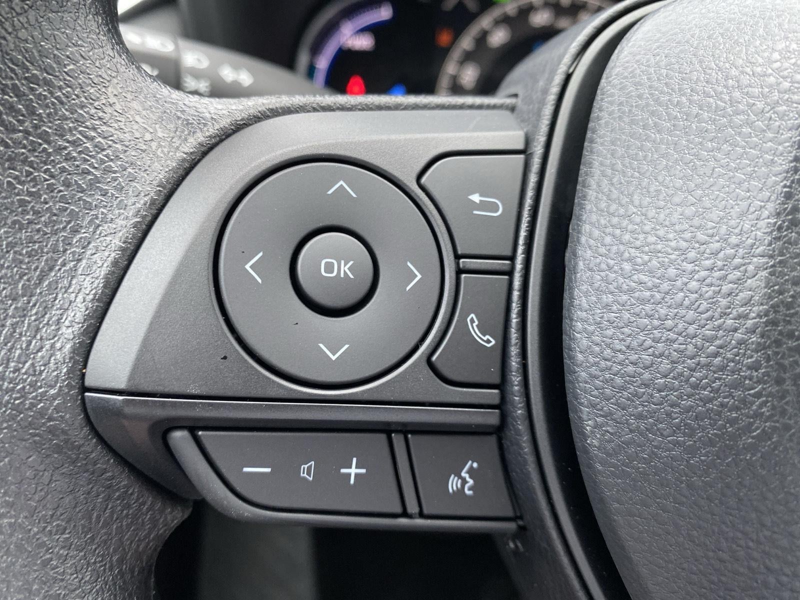 2025 Toyota RAV4 HYBRID XLE AWD