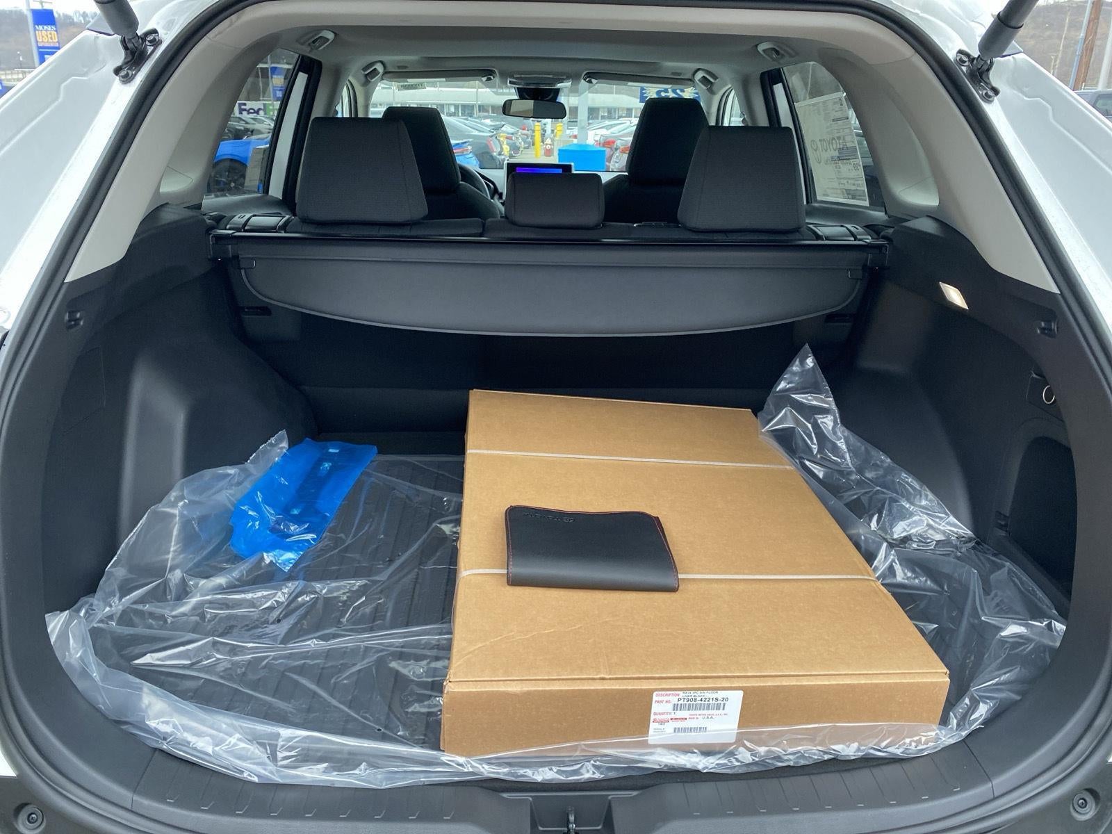 2025 Toyota RAV4 HYBRID XLE AWD