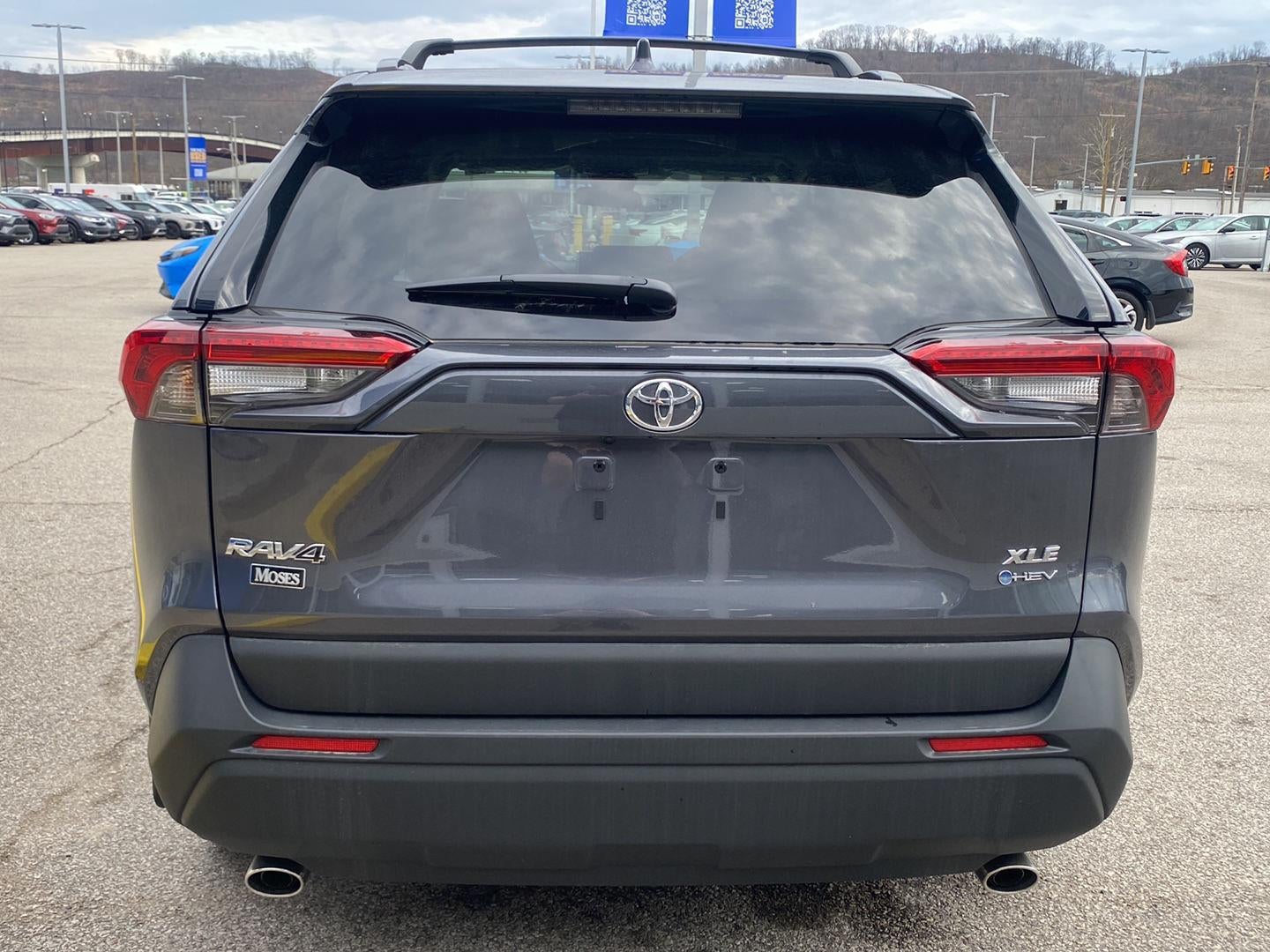 2025 Toyota RAV4 Hybrid XLE