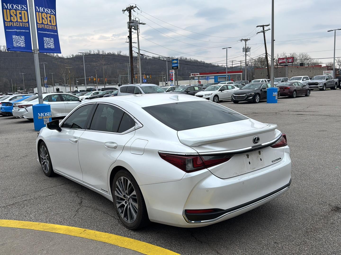 2021 Lexus ES ES 300h