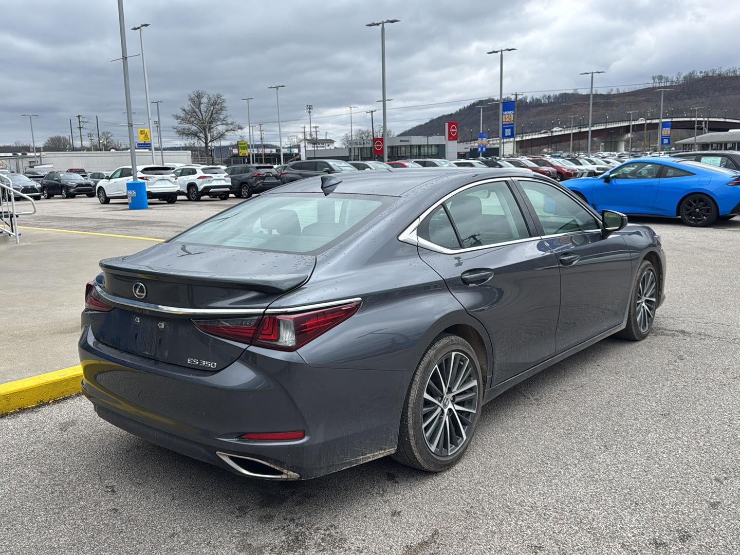 2025 Lexus ES 350 Base