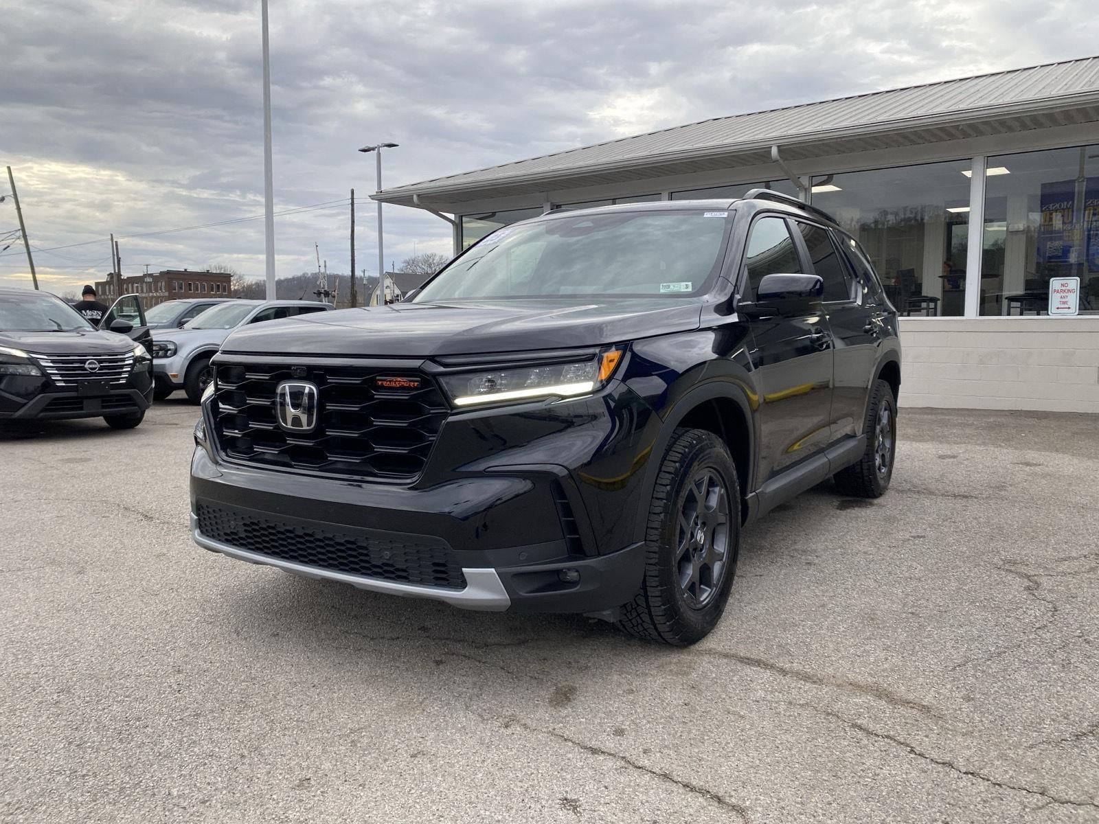 2025 Honda Pilot TrailSport