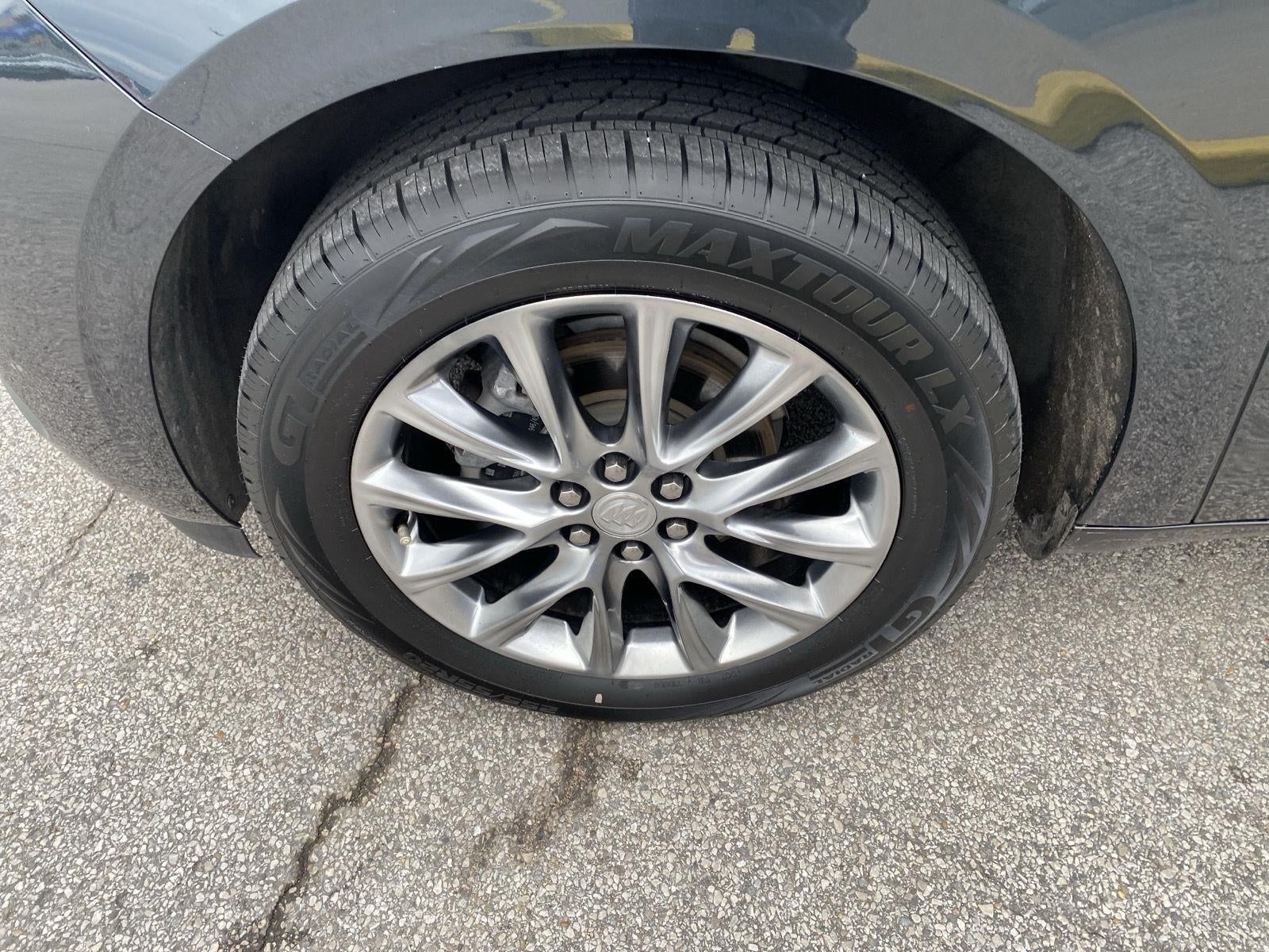 2021 Buick Enclave Essence