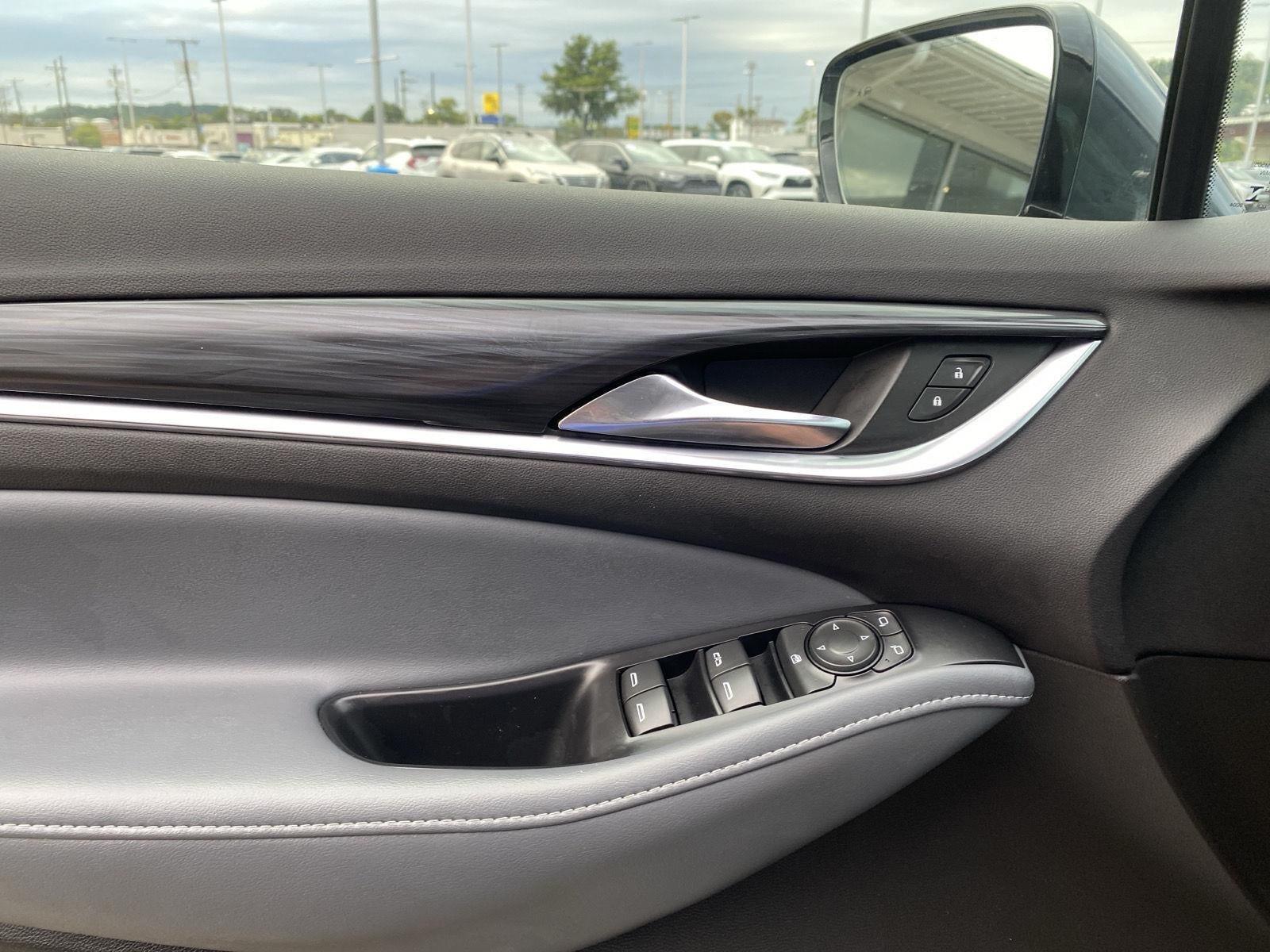 2021 Buick Enclave Essence