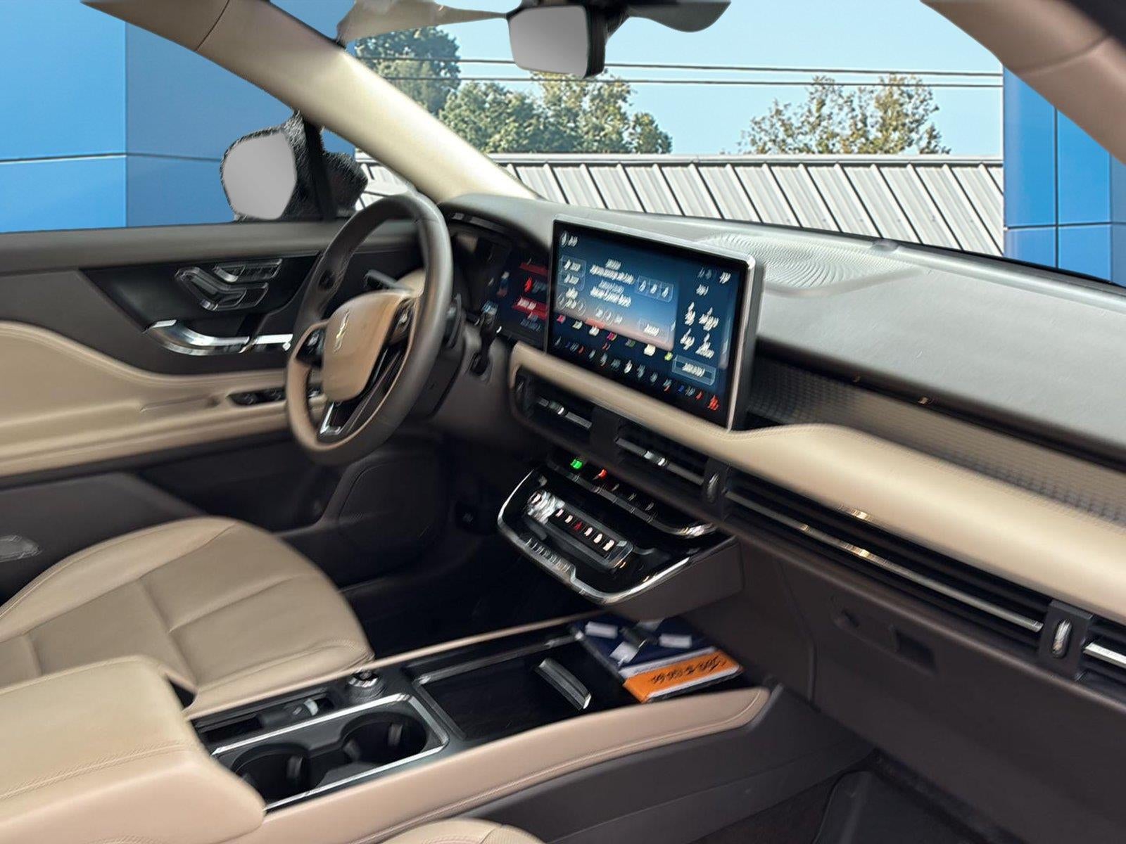 2023 Lincoln Corsair Standard