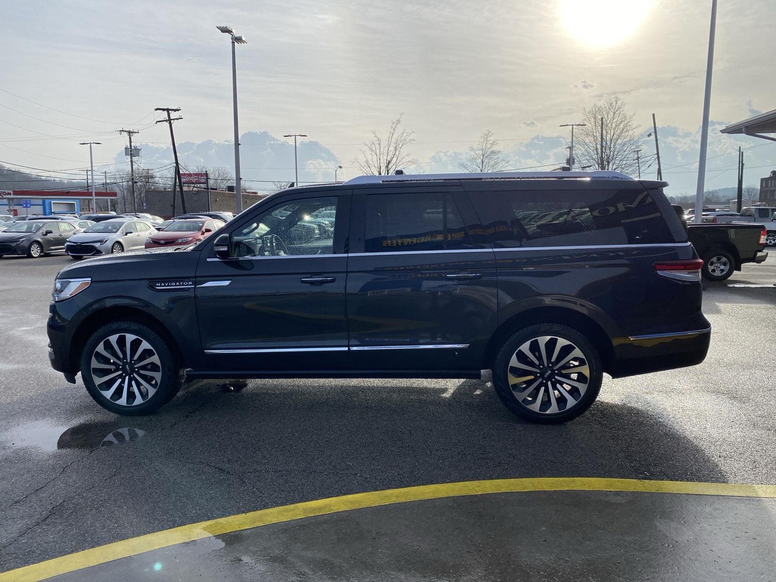 2024 Lincoln Navigator L Reserve