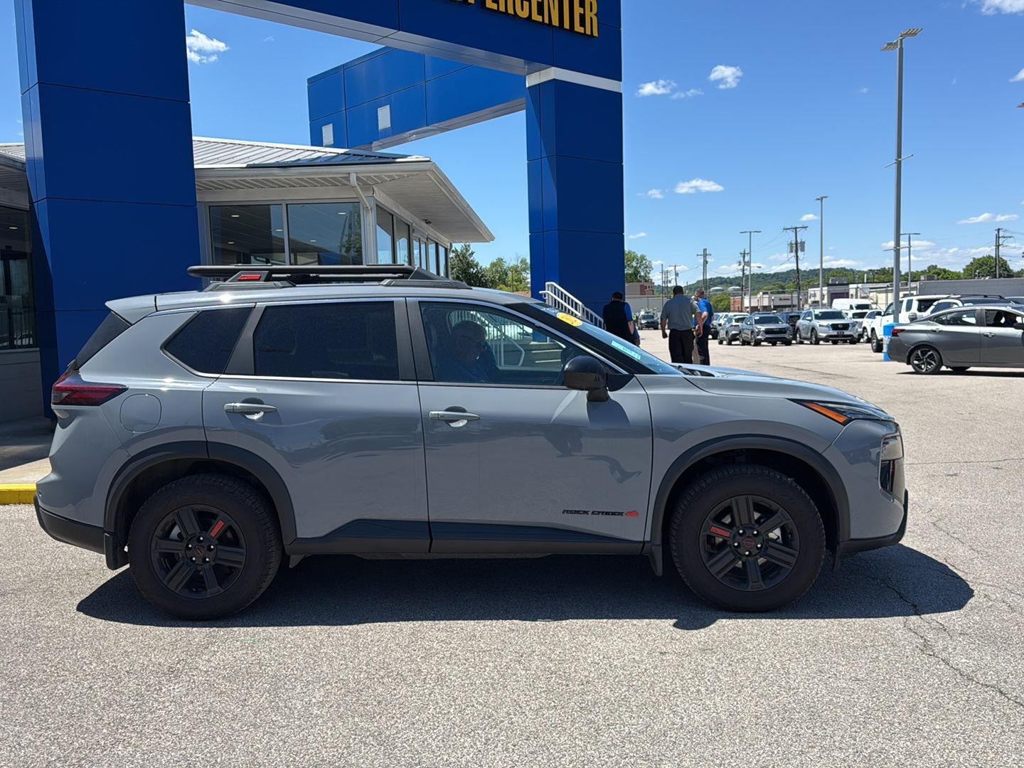 2025 Nissan Rogue Rock Creek