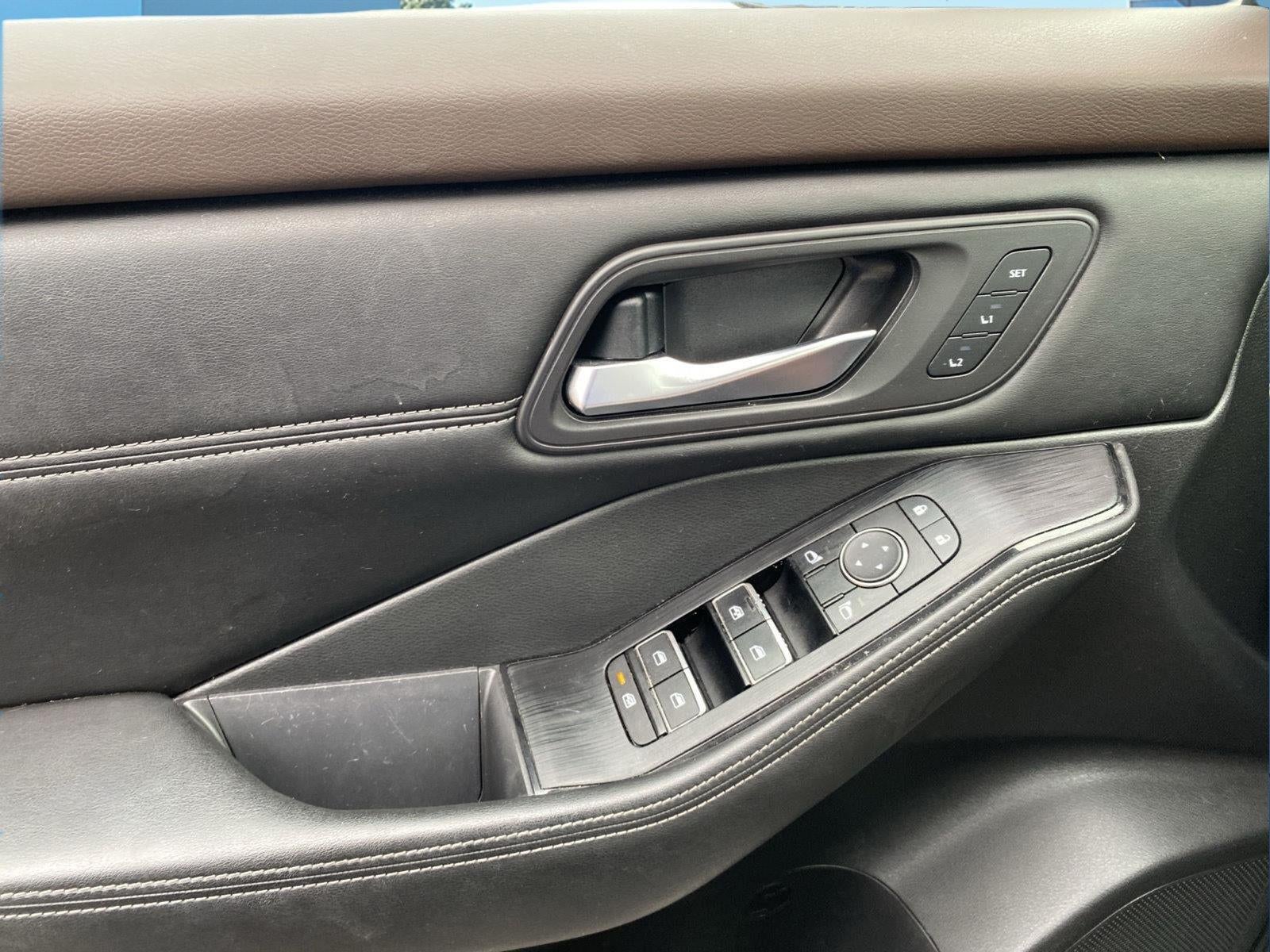 2022 Nissan Rogue SL