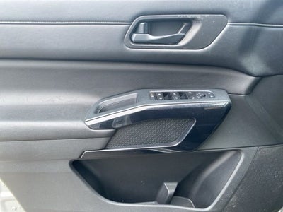 2023 Nissan Pathfinder S