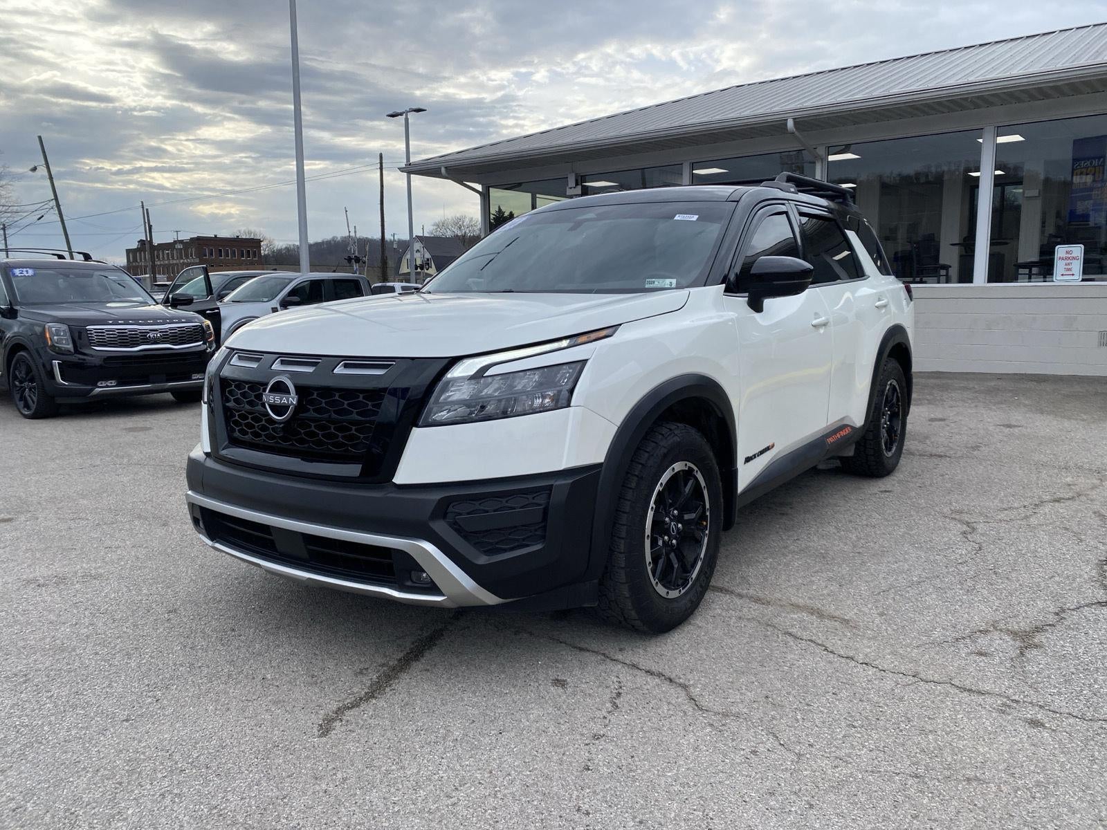 2024 Nissan Pathfinder Rock Creek