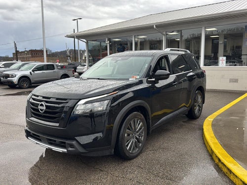 2025 Nissan Pathfinder SL