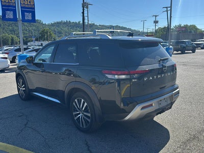 2022 Nissan Pathfinder Platinum