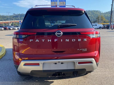 2023 Nissan Pathfinder Platinum