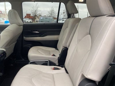 2024 Toyota Grand Highlander Platinum