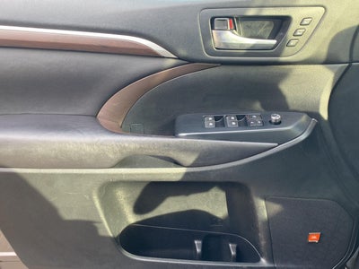 2016 Toyota Highlander Limited