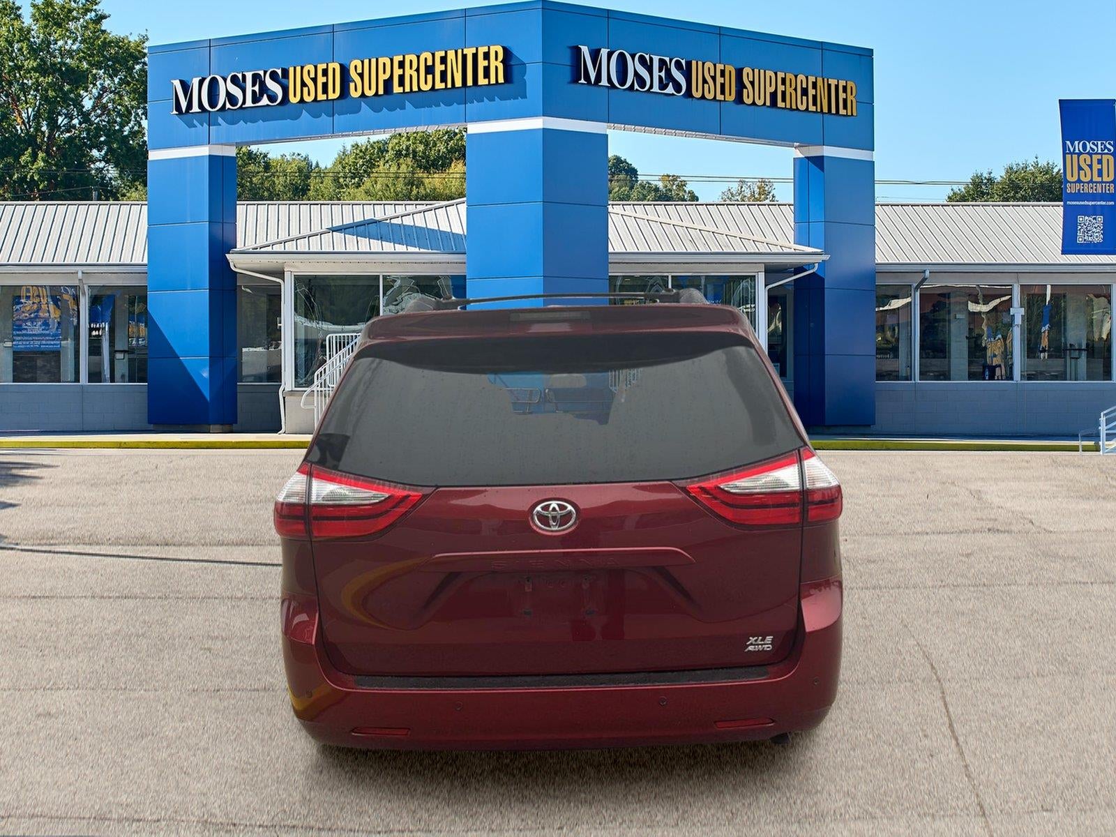 2017 Toyota Sienna XLE Premium 7-Passenger