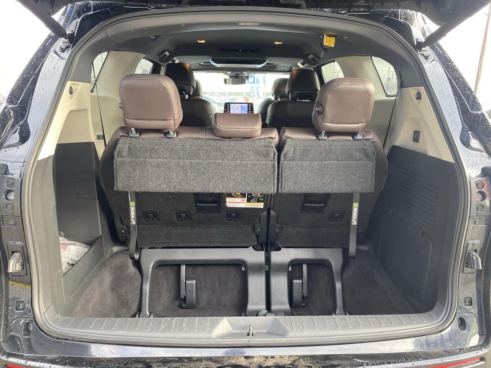 2023 Toyota Sienna Platinum 7-Passenger