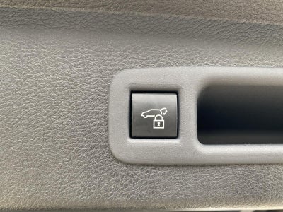 2025 Toyota Sienna Platinum 7-Passenger