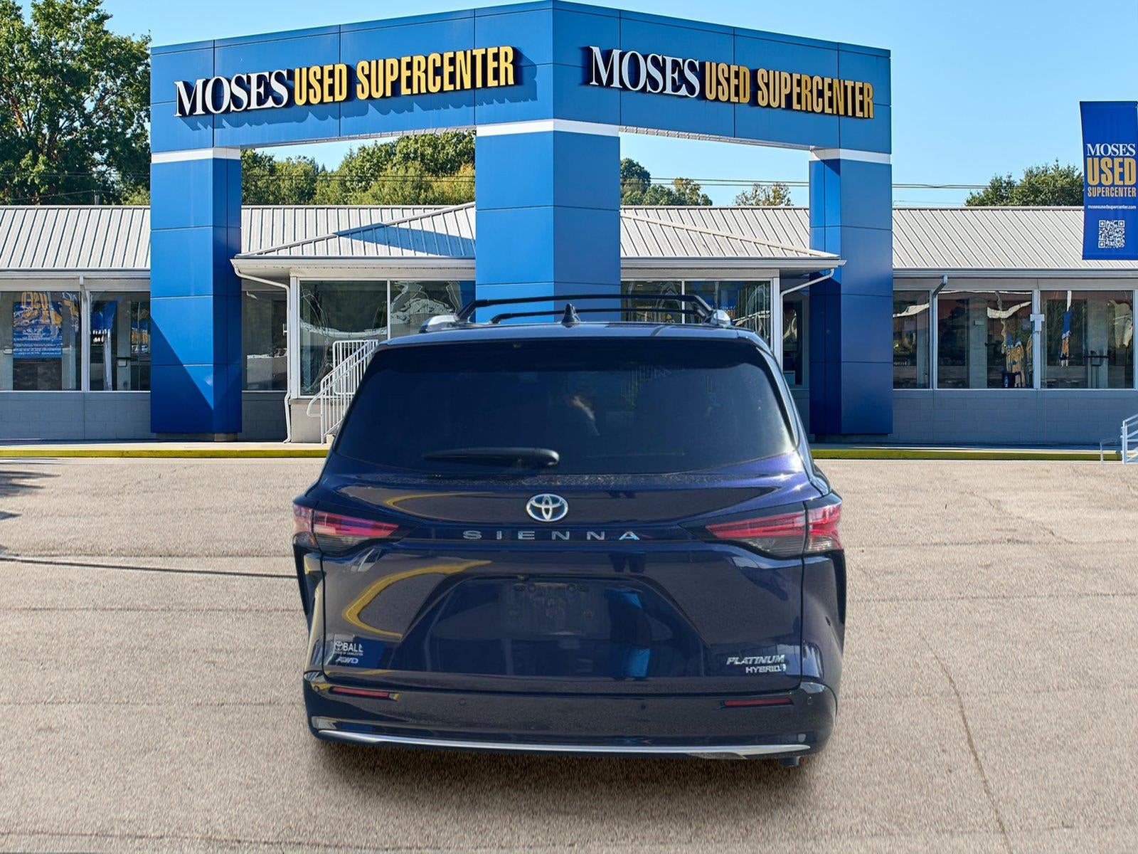 2023 Toyota Sienna Platinum 7-Passenger
