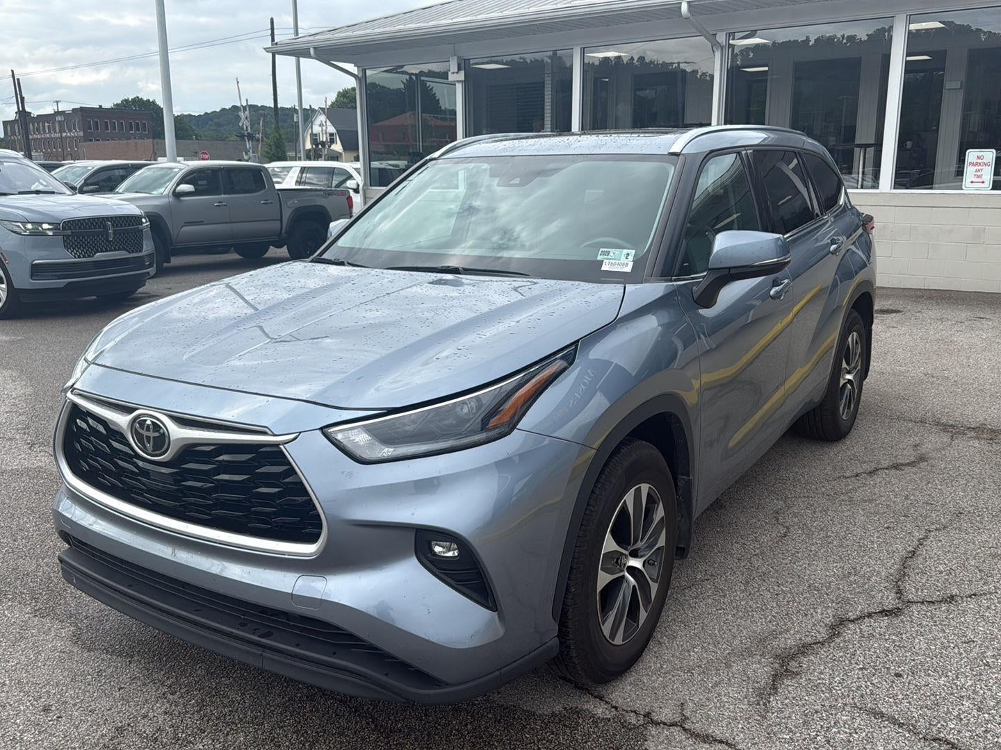 2021 Toyota HIGHLANDER SUV