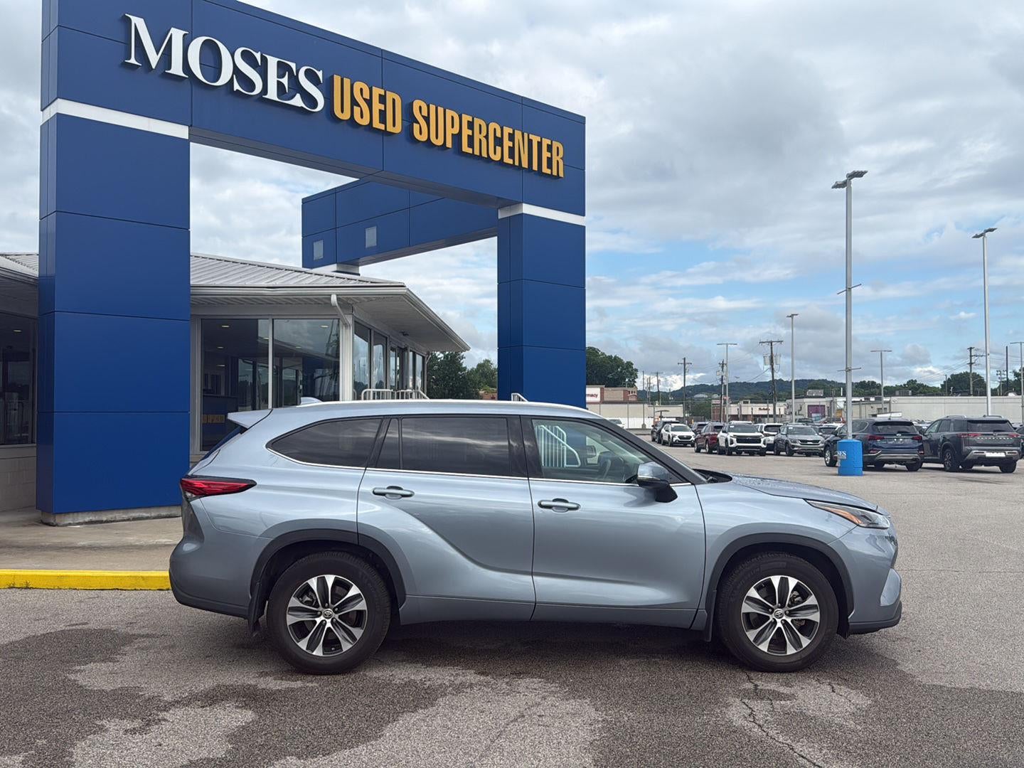 2021 Toyota HIGHLANDER SUV