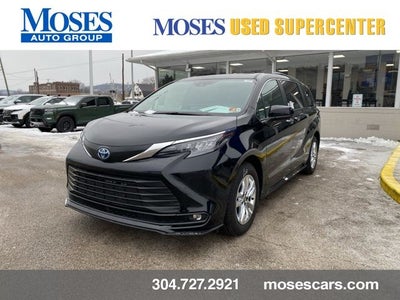 2025 Toyota Sienna XLE 7 Passenger