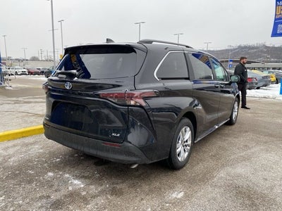 2025 Toyota Sienna XLE 7 Passenger