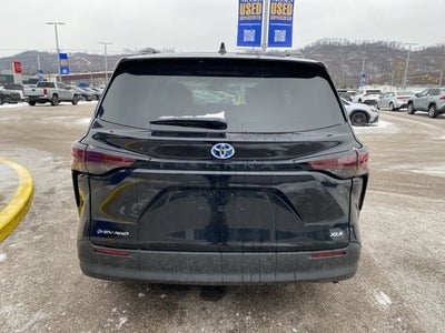 2025 Toyota Sienna XLE 7 Passenger