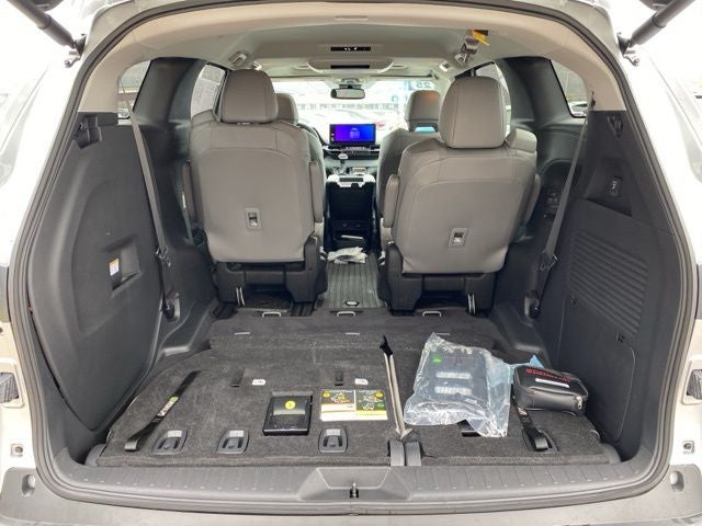2025 Toyota Sienna XLE 7 Passenger