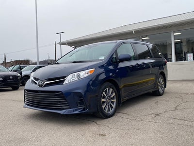 2020 Toyota Sienna LE 7-Passenger