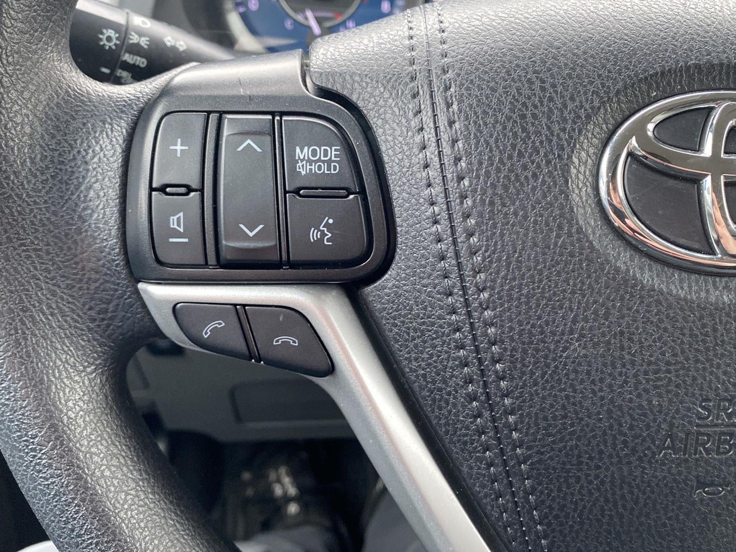 2020 Toyota Sienna LE 7-Passenger