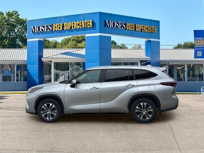 2019 Toyota HIGHLANDER Base