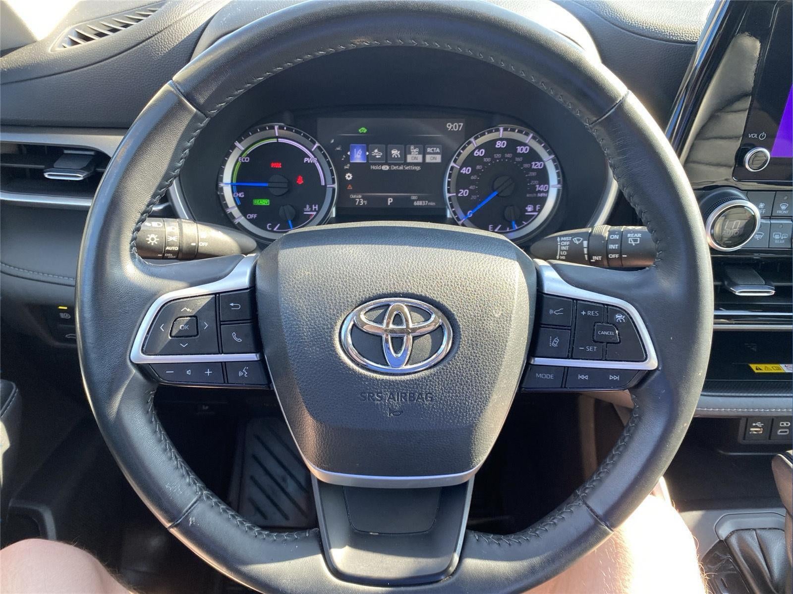 2023 Toyota Highlander Hybrid XLE