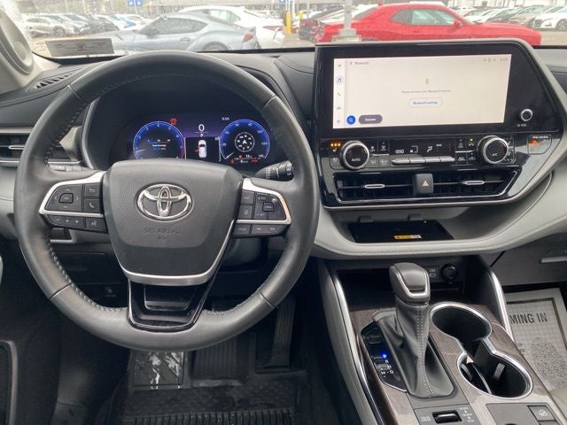 2023 Toyota Highlander Limited