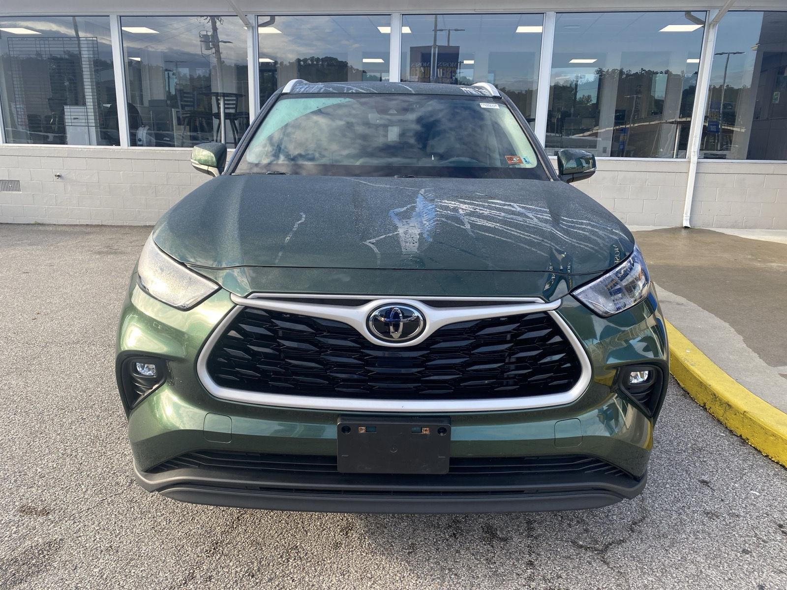 2025 Toyota Highlander XLE