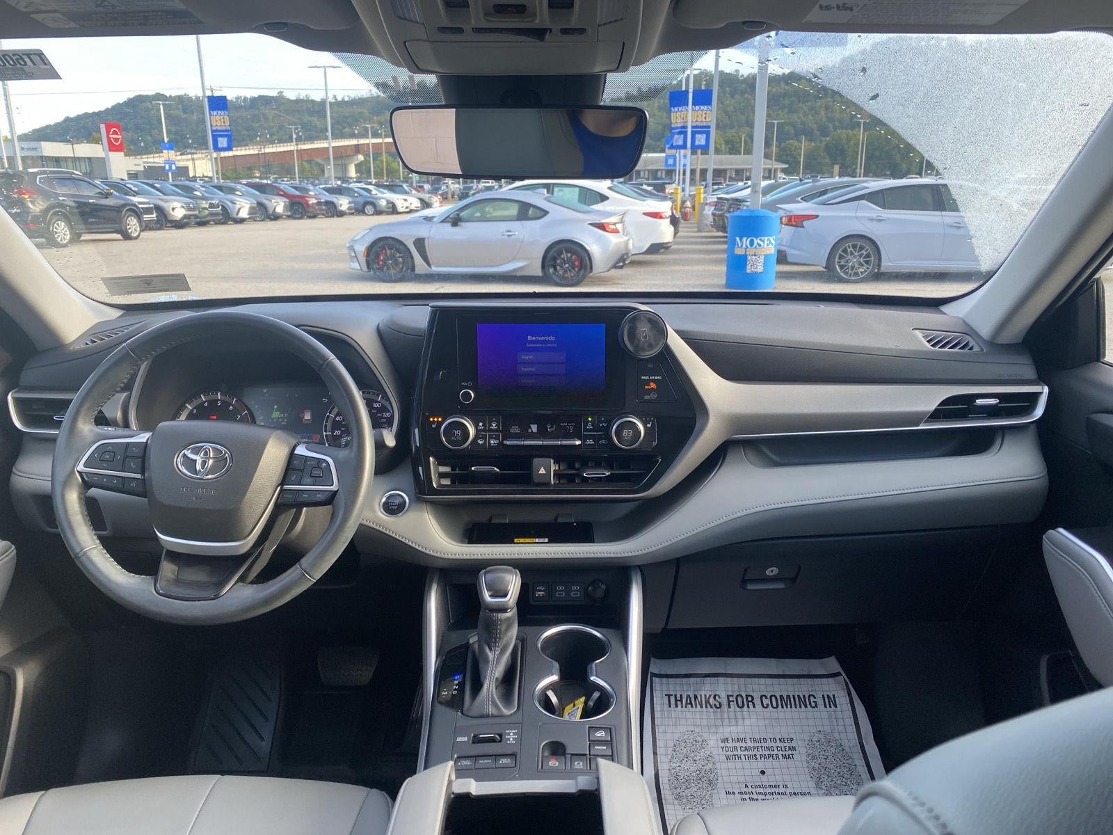2025 Toyota Highlander XLE