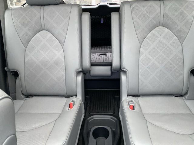 2024 Toyota Highlander Platinum