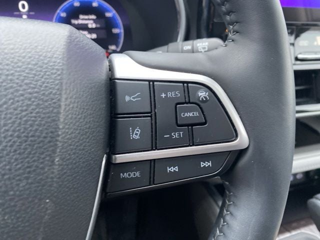 2024 Toyota Highlander Platinum