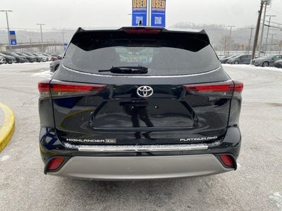 2024 Toyota Highlander Platinum