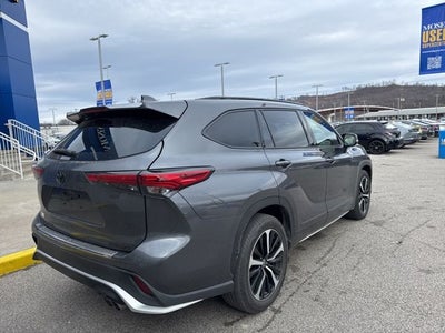 2022 Toyota Highlander XSE