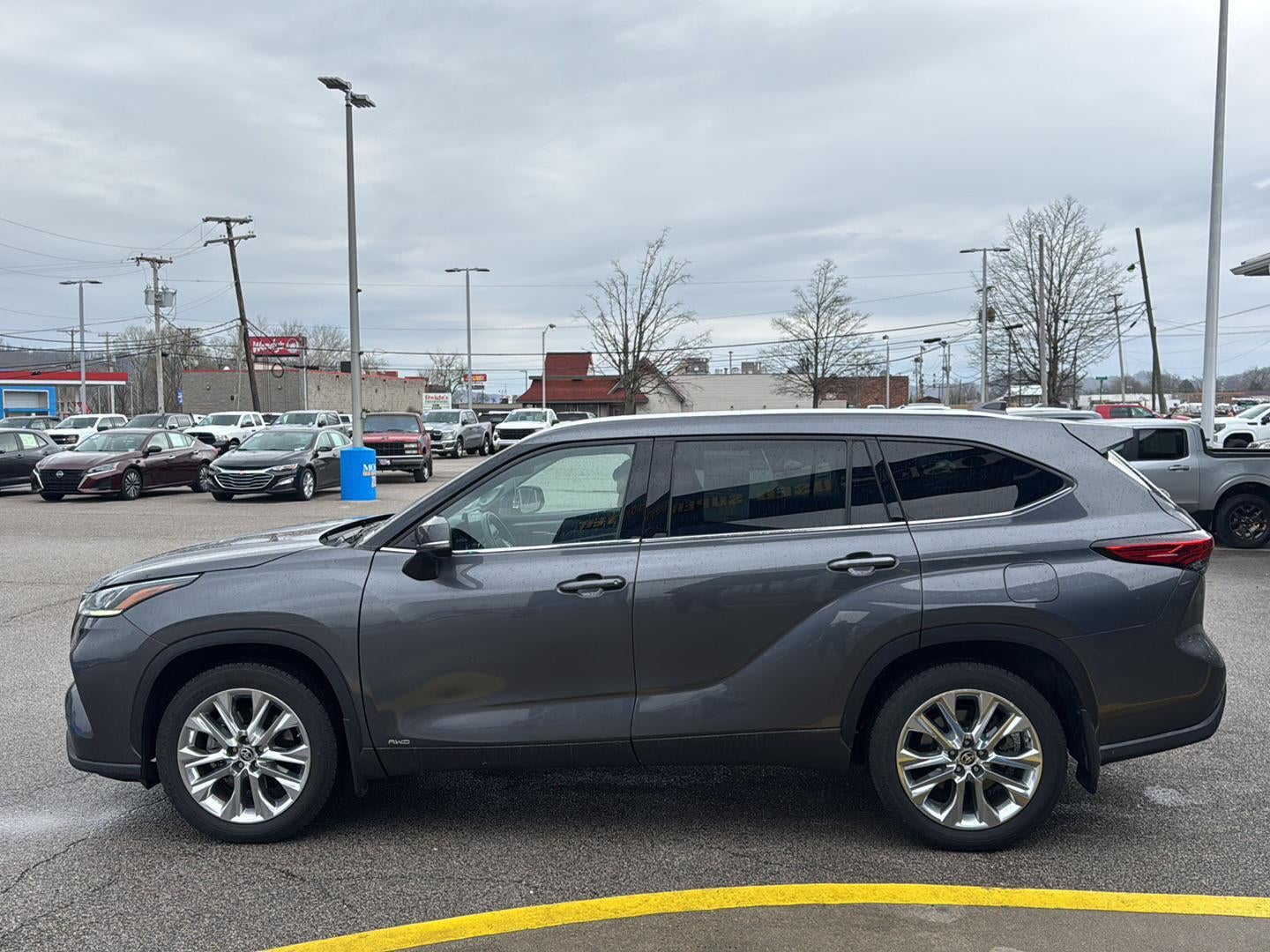 2023 Toyota Highlander Hybrid Limited