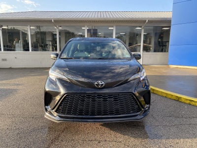 2026 Toyota Sienna XSE