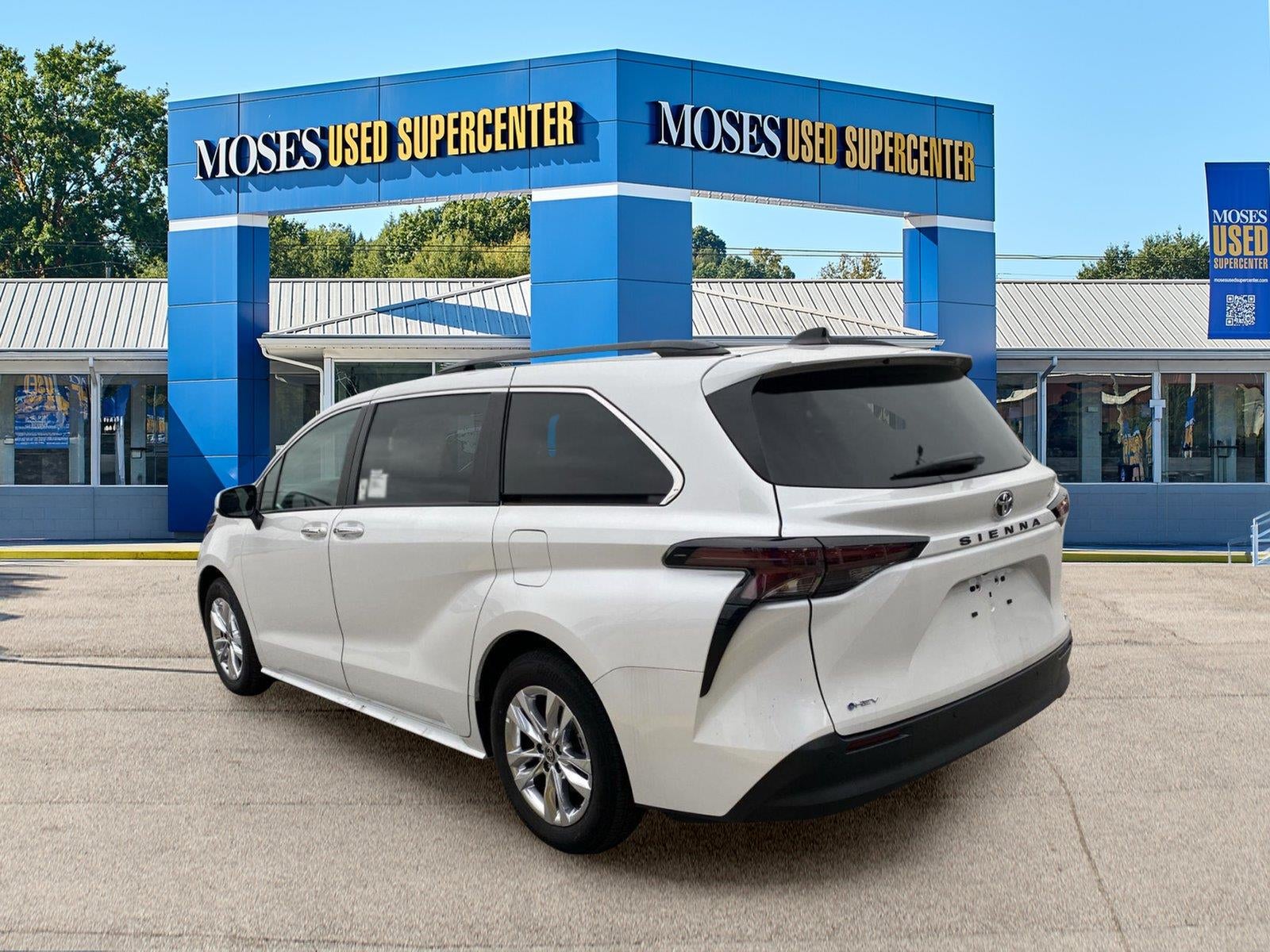 2026 Toyota Sienna XLE 7-Passenger