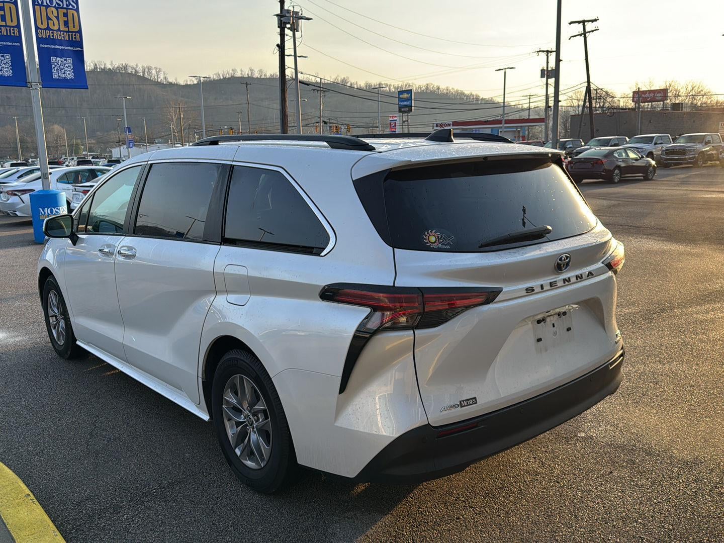 2022 Toyota Sienna XLE 7-Passenger