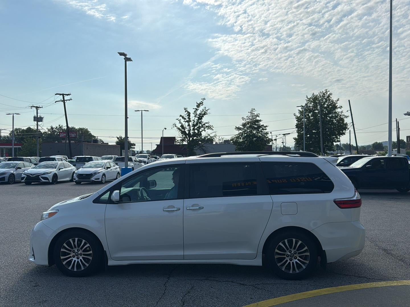 2019 Toyota Sienna XLE Auto Access Seat