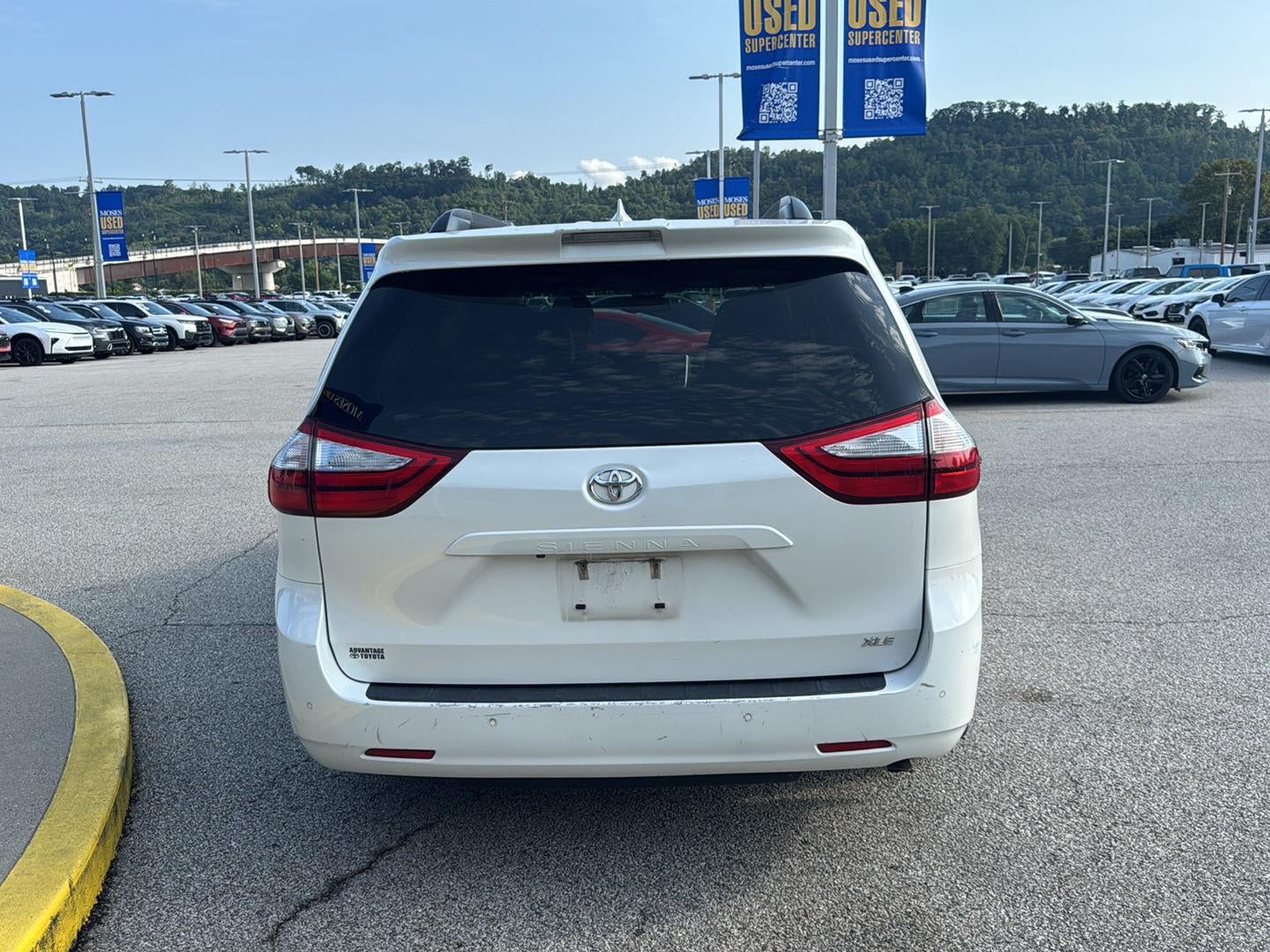 2019 Toyota Sienna XLE Auto Access Seat
