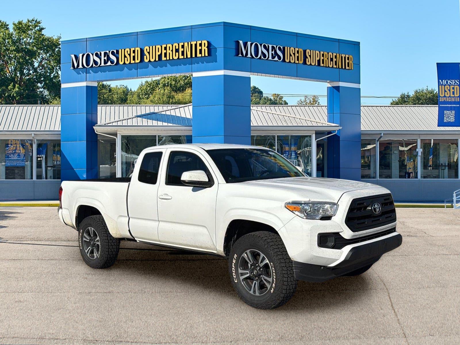 2016 Toyota Tacoma SR